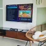 New!4-6Pax Seaview Royal Strand Condo Jb City Town
