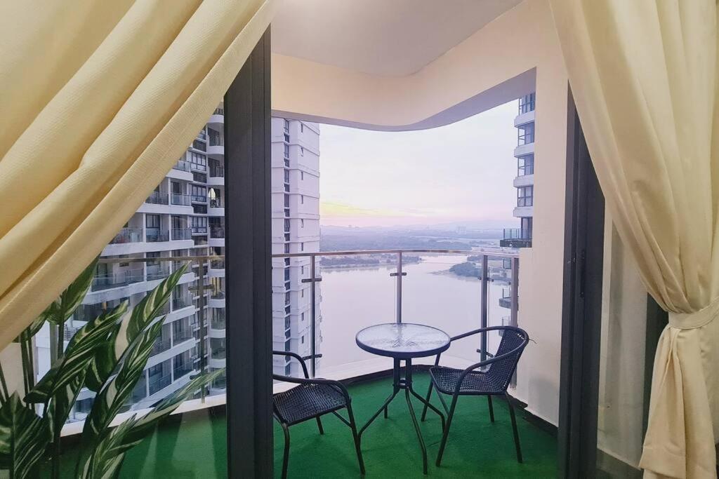 Apartment New!4-6pax Seaview Royal Jb Town *